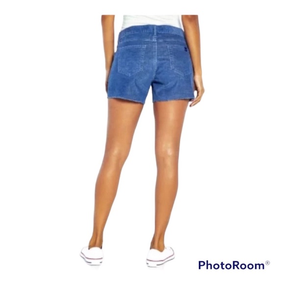 GAP Frayed Hem Soft Stretch Corduroy Shorts | Sizes 8, 10, 12 - Picture 2 of 14